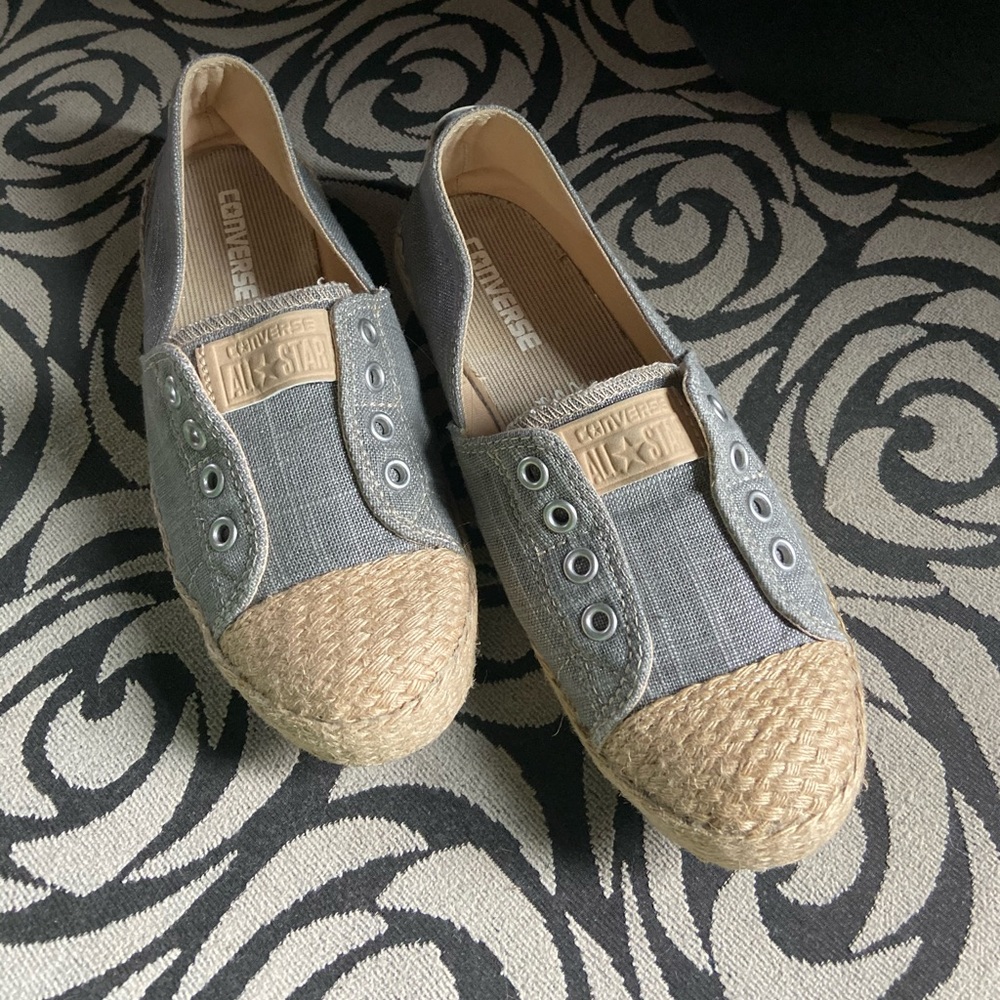 NWOT unique Chuck Taylor Converse